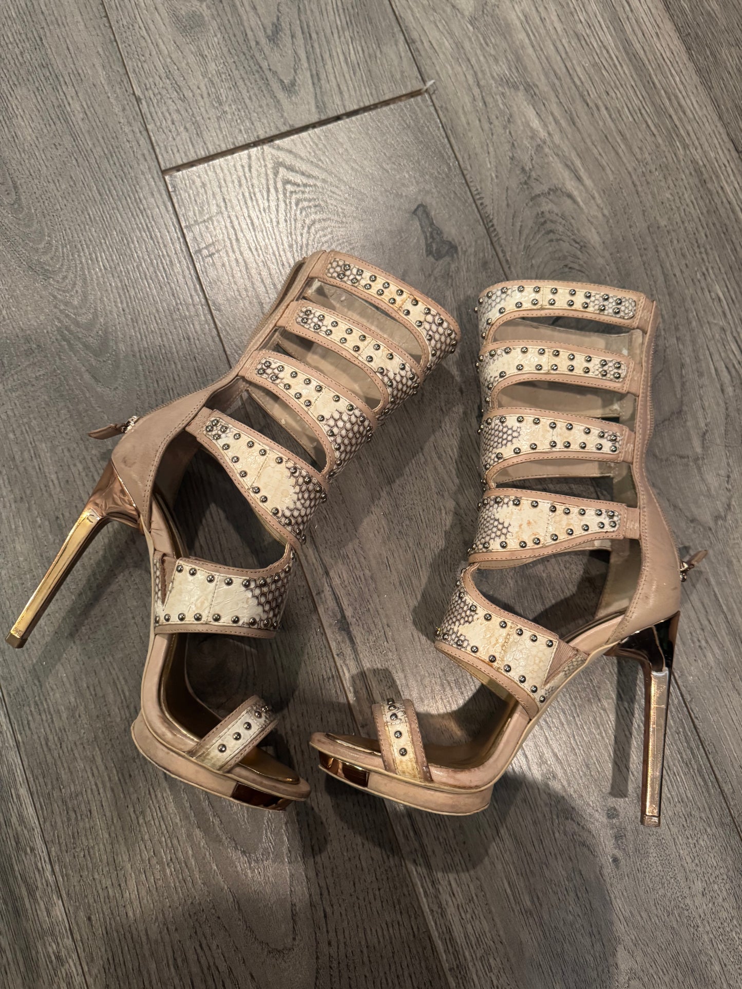 bcbgmaxazria gladiator heels