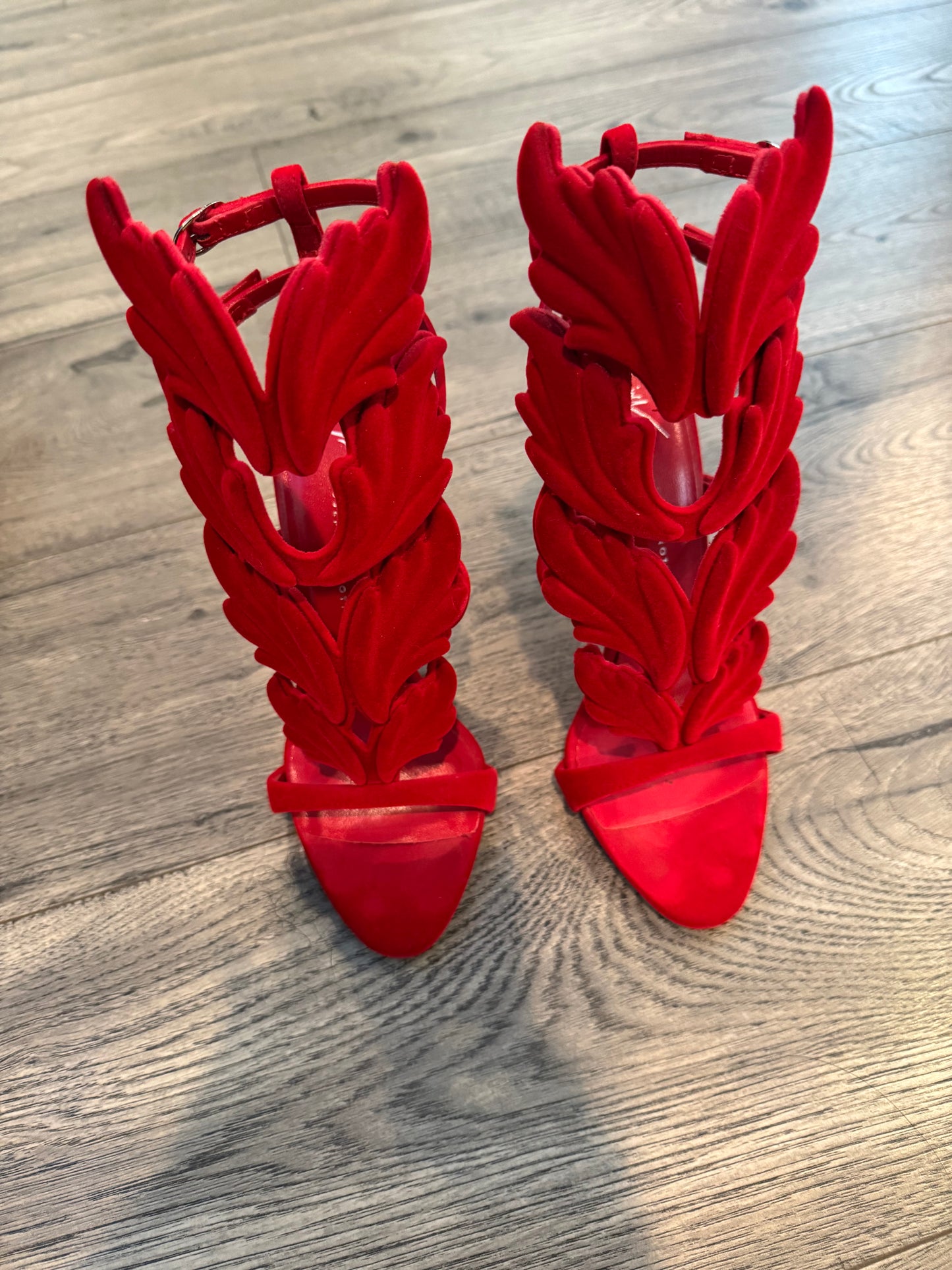 Giuseppe Zanotti cruel summer suede red