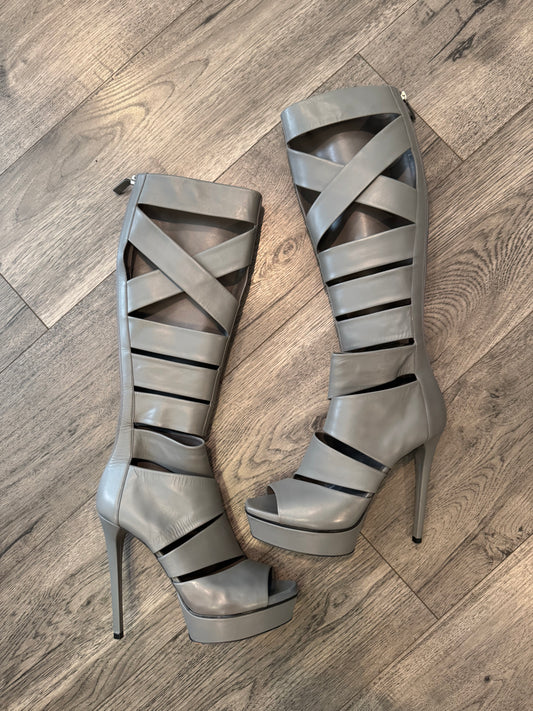 Gucci Helena cutout boots in grey circa 2010