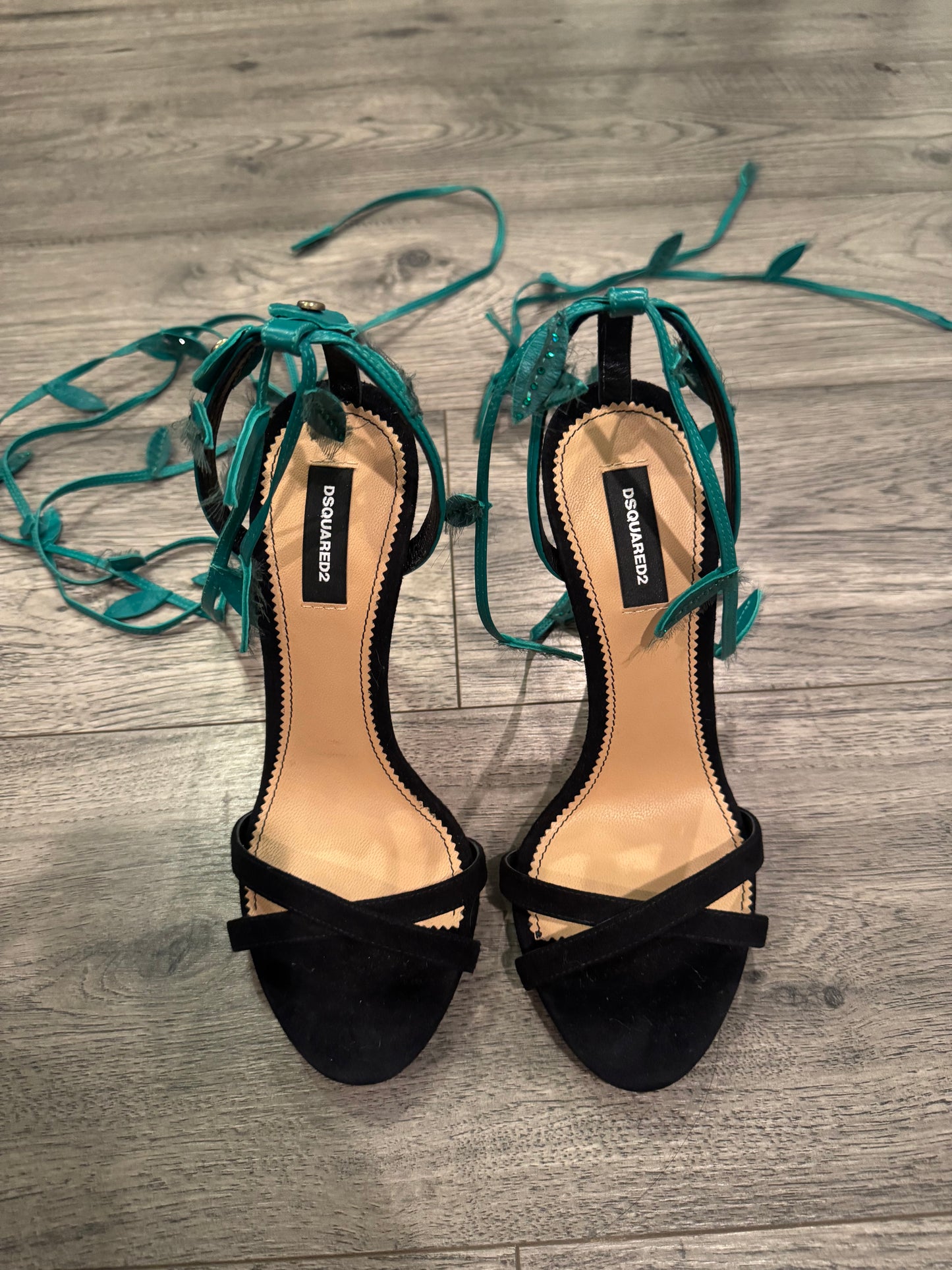 Dsquared2 leaf lace up sandal