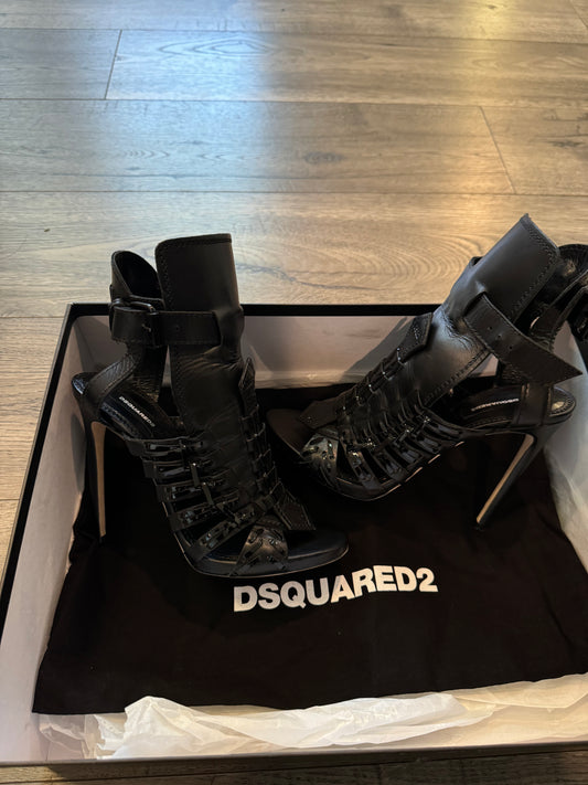 Dsquared2 leather heels