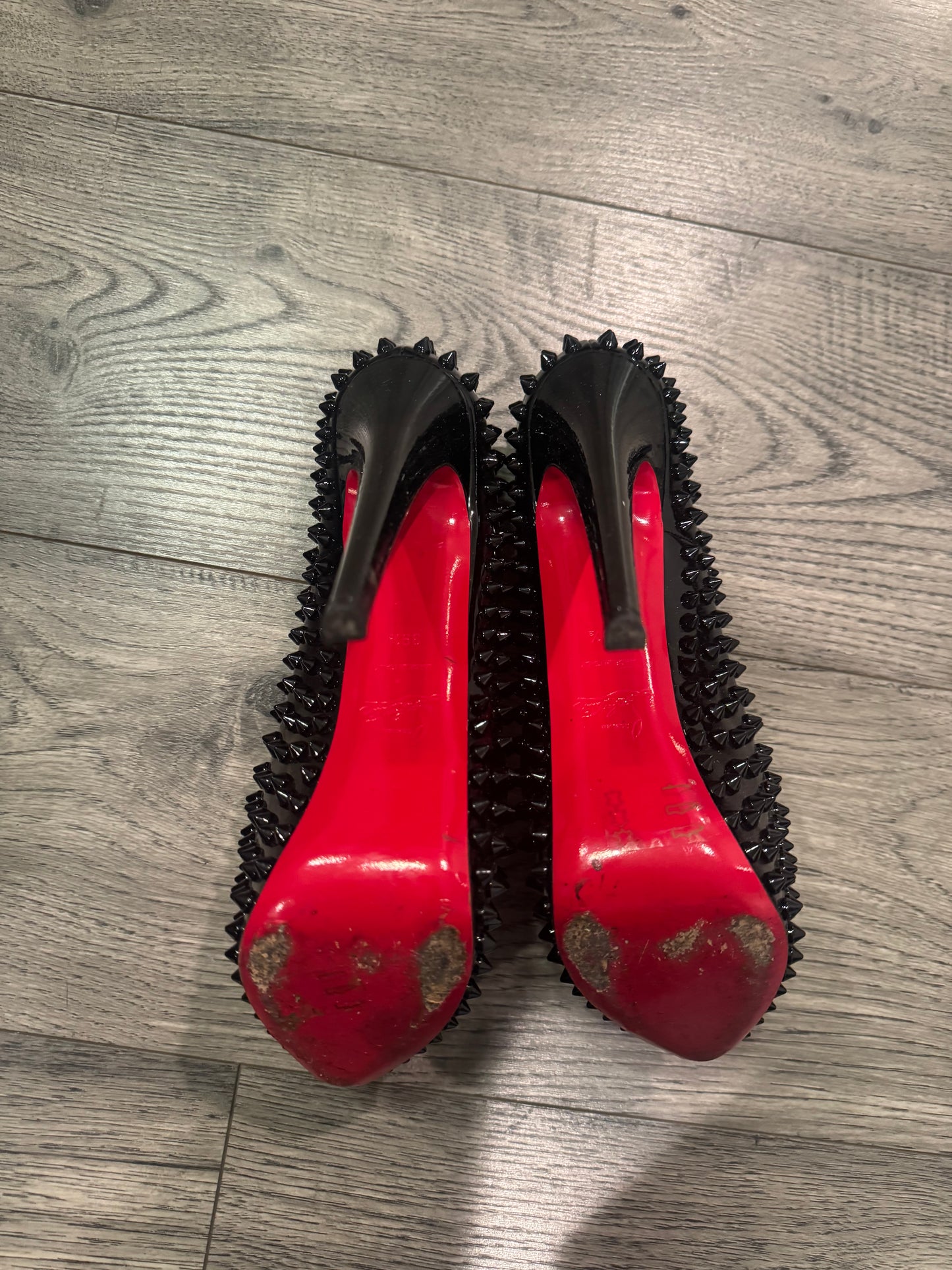 Christian Louboutin daffodile 160mm spiked pumps in black patent leather circa 2011