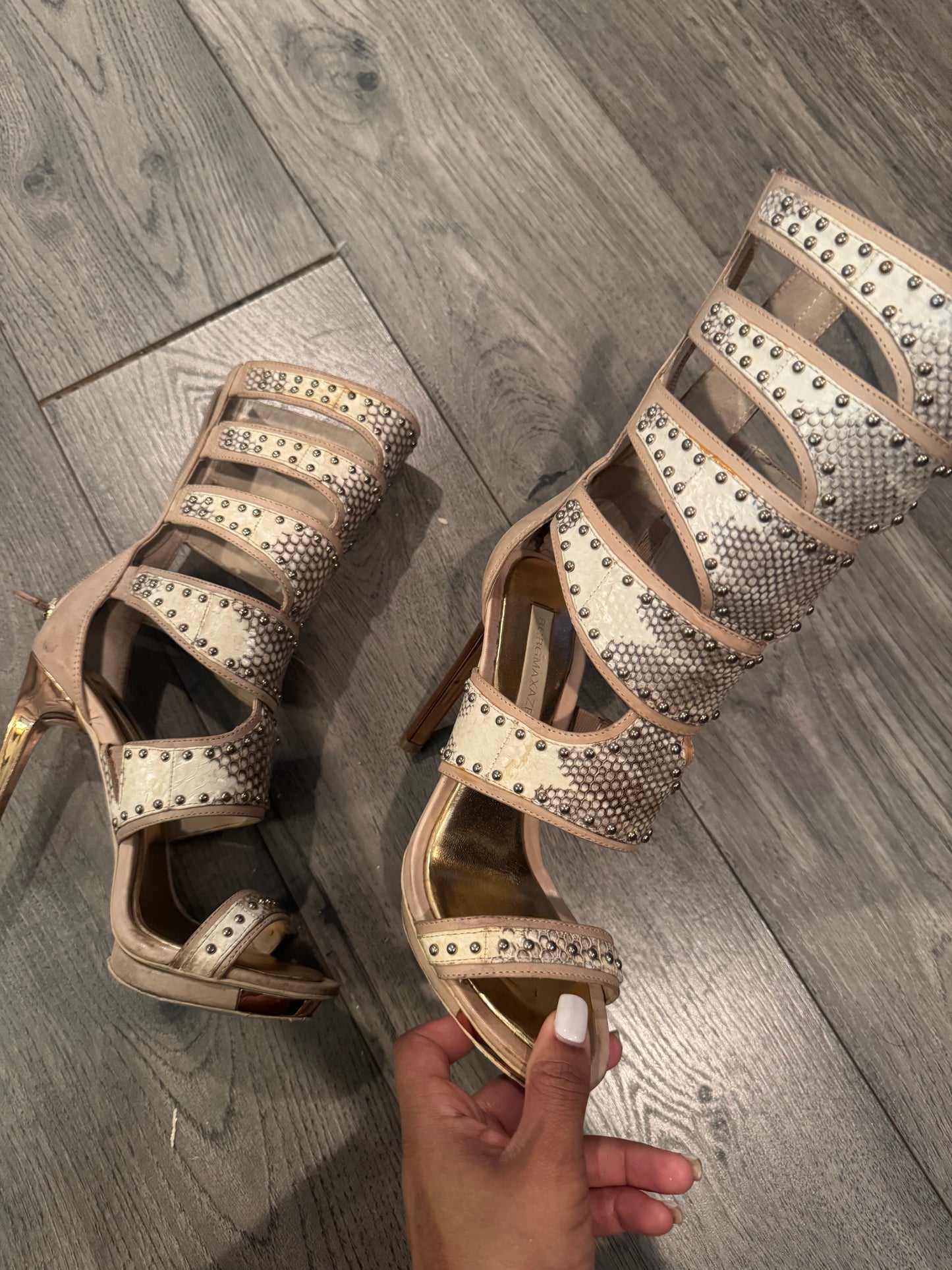bcbgmaxazria gladiator heels